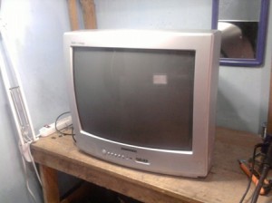 TV Daewoo modelo DTQ-20V8SSFG no sintoniza canales